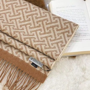 (Discontinued) Alpaca Field FINDI Scarf Camel